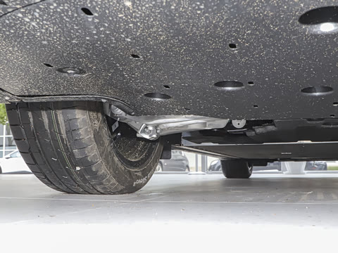 2025�� 560MAX 185kW