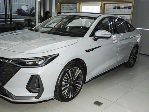 2025�� 2.0T DCT��