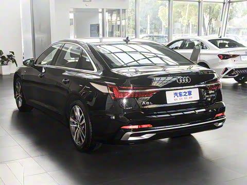 2025�� �Ŀ� 40 TFSI ����������