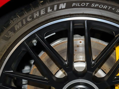 2024�� AMG SL 63 4MATIC+