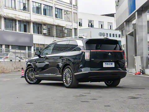 2025�� 750 Max���������״��