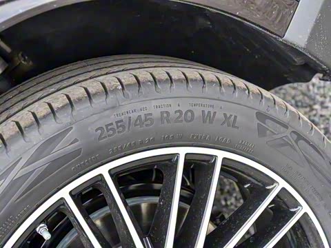 2025�� �Ŀ� GLC 300 L 4MATIC ������ 5��