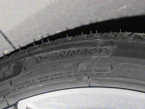 2025�� �˶�ϵ�� 260TURBO ����