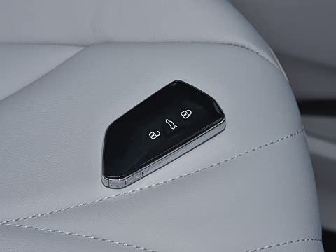 2022�� ������������