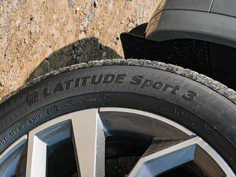 2025�� 45�����ذ� 40 TFSI ����������