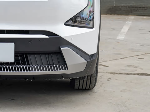 2024�� 530 Light