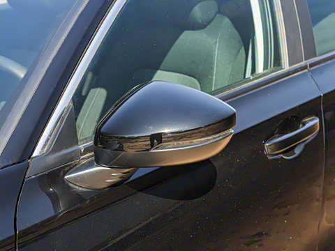 2025�� 240TURBO CVT�Ƽ���