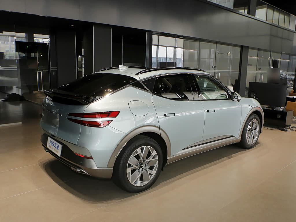 Genesis GV60 I Рестайлинг, Внедорожник 5 дв. Magma: фото поколения