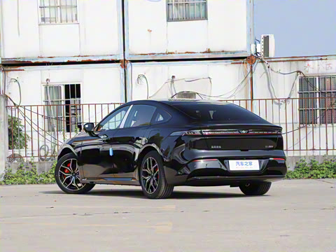 2025�� ���� 650ProѲ����