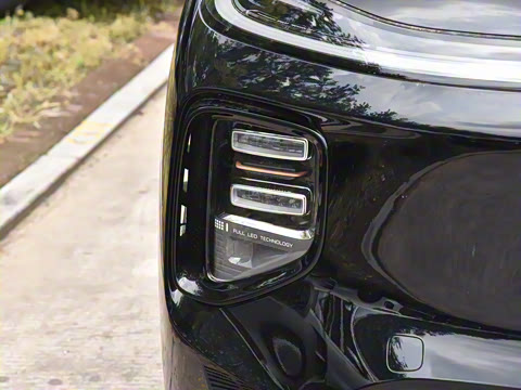 2025�� 215�����