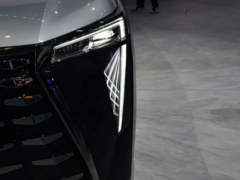 2025�� Ǭ��ϵ�� Ultra ͷ�Ȳ�