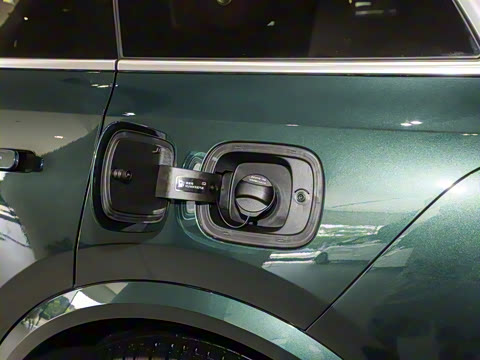 2025�� Ultra ���ܻ��°�