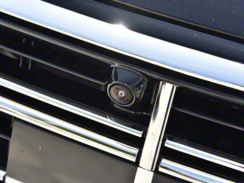 2025�� �Ŀ� E 300 L �����