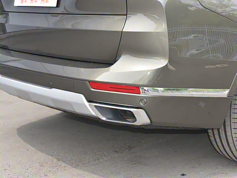 2022�� xDrive40i �����ͺ�����װ