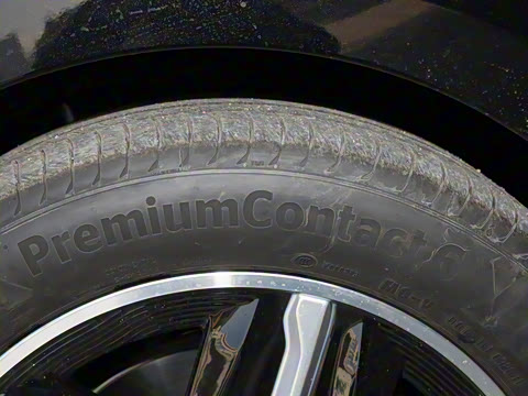 2025�� 2.0T ��Ӱ