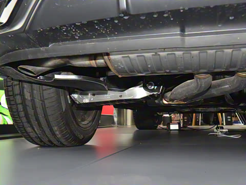 2023�� 55 TFSI ����������