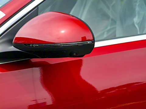 2025�� �Ŀ� C 260 L �˶���