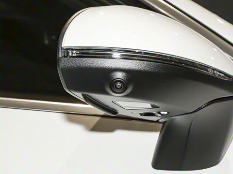 2025�� �Ŀ� GLC 260 L 4MATIC ������