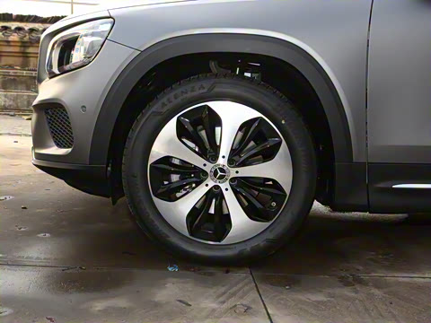 2023�� GLB 220 ʱ����