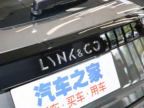 2022�� 2.0TD Plus