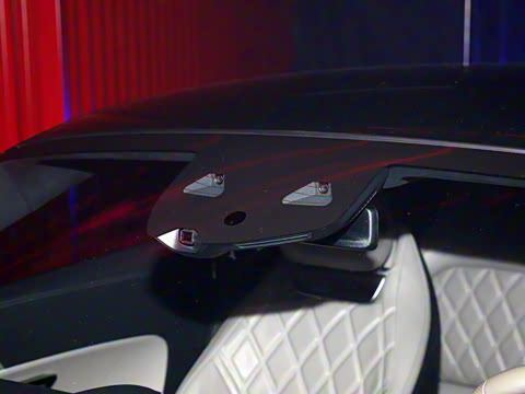 2025�� AMG GT 63 4MATIC+