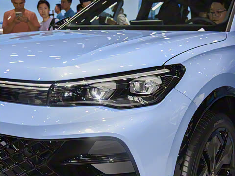 2025�� PRO 380TSI ���� R-Line �����