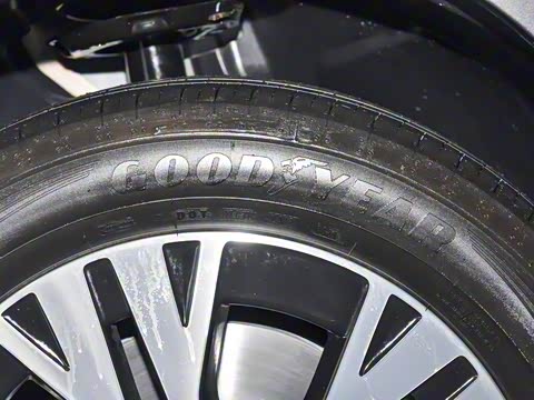 2025�� GLB 220 ������