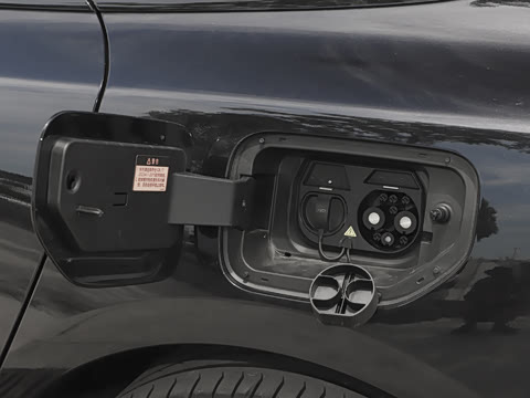 2025�� ���� 650Pro�캽��