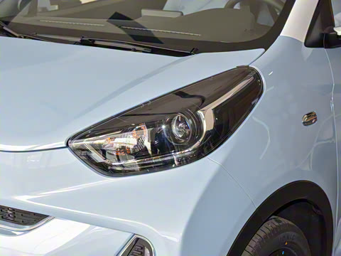 2024�� �Ŀ� �ഺ�� 251km �氮�� 25.05kWh