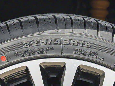 2025�� ��ҫ�� 1.5T ����ʿ