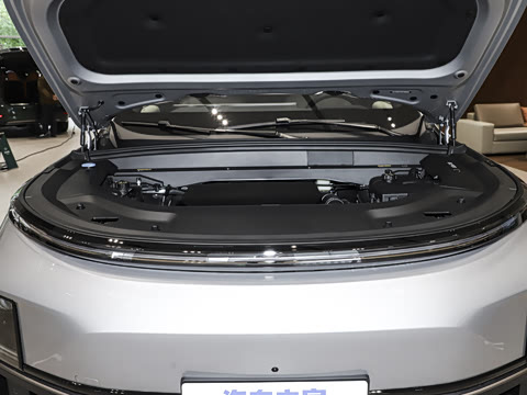 2025�� Ultra ���ܻ��°�