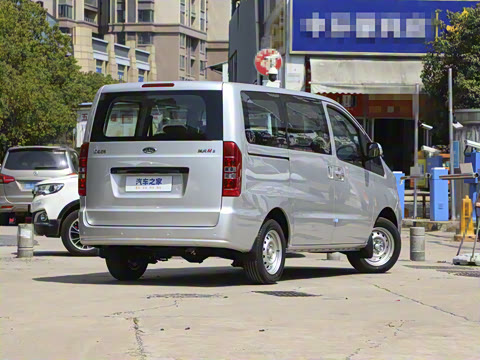 2025�� 1.8L �ֶ������ 5��