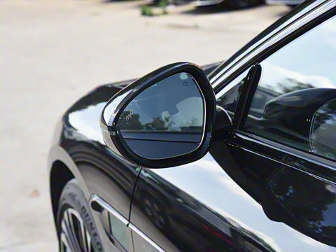 2025�� �Ŀ� Ultra���������