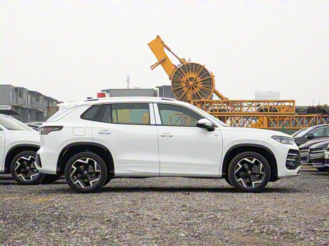 2025�� ̽��L 330TSI ������ӢCity��