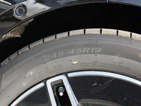 2025�� E 260 �˶���