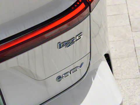 2025�� 630 MAX���а�