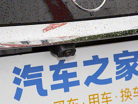 2025�� S 400 L ������