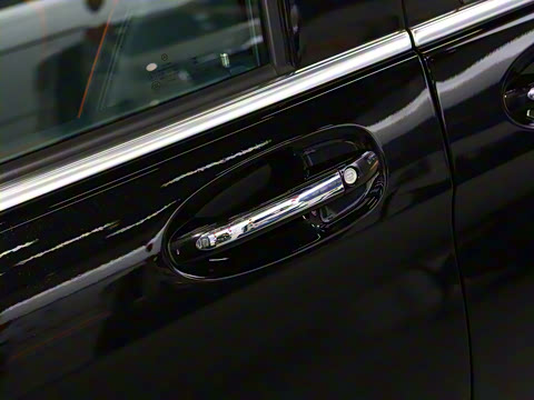 2025�� LS570TX ���