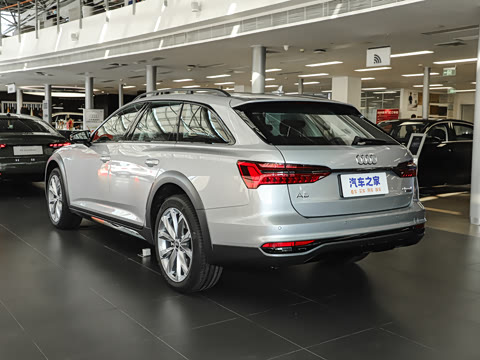 2025�� allroad quattro ̽���� 55 TFSI ����ԽҰ��