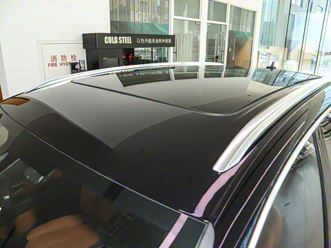 2024�� 4.0T V8 ������