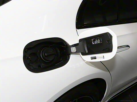 2025�� E 260 �˶���