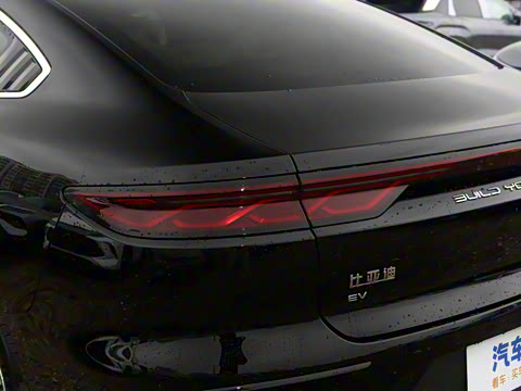 2025�� EV �Ǽݰ� 701KM�����״�������