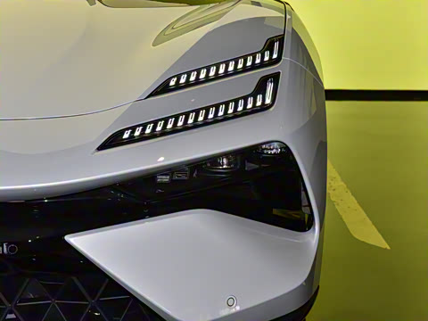 2025�� 600 ������