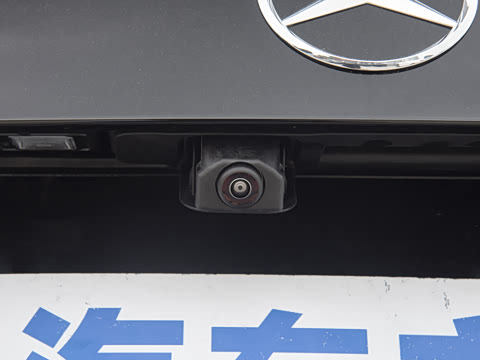 2025�� �Ŀ� C 260 L �ҹ�˶���