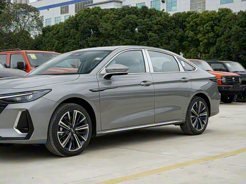 2025�� 1.6T DCT�