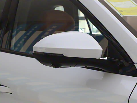 2025�� 210Ultra���̰� 6��