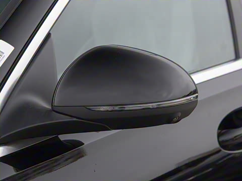 2025�� �Ŀ� C 260 L �˶���