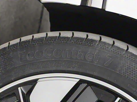 2025�� 636Ultra����� 6��