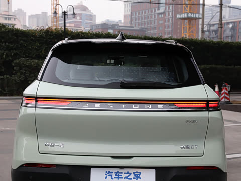 2025�� 210km ������