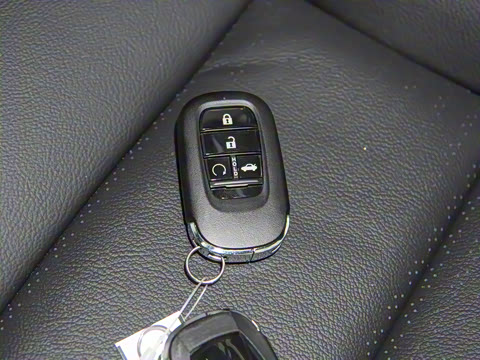 2025�� 240TURBO CVT�Ƽ���